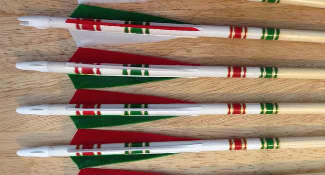 Italian flag crested arrows